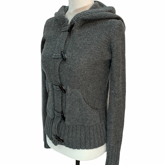 VERO MODA Grey Hooded Cardigan Toggle Closure🌸 - Picture 2 of 9